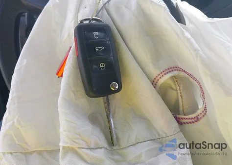 2013 Volkswagen Jetta 2.0L S из США, поврежденный, VIN 3VW2K7AJ9DM280634